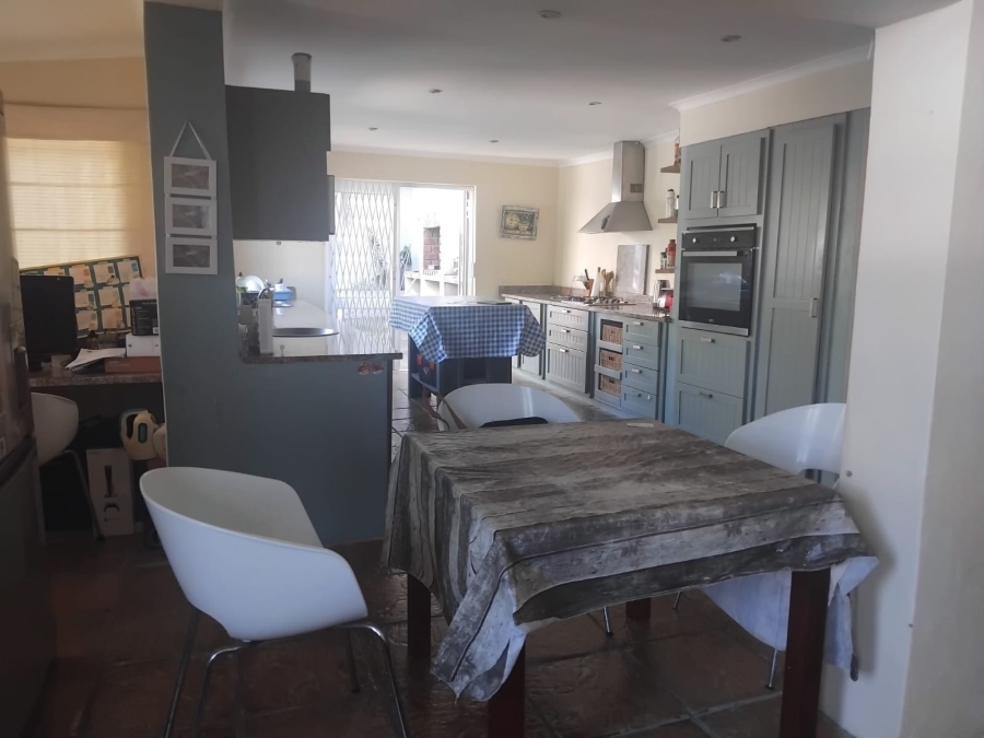 2 Bedroom Property for Sale in Quigney Eastern Cape